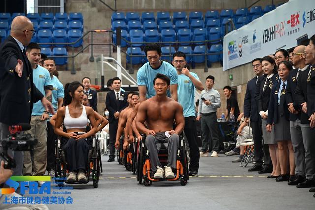 AA, 鸣与精神联 AA, 鸣与精神联